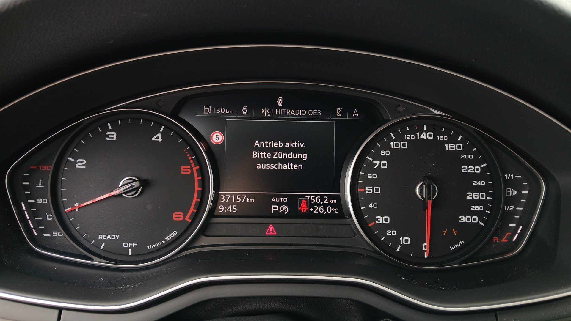 Audi A4 Avant 30 TDI Aut. | Bild 13 von 21