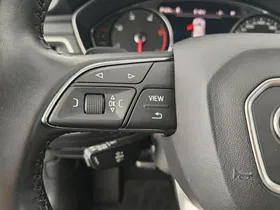Audi A4 Avant 2.0 TDI design | Thumbnail 15 von 30
