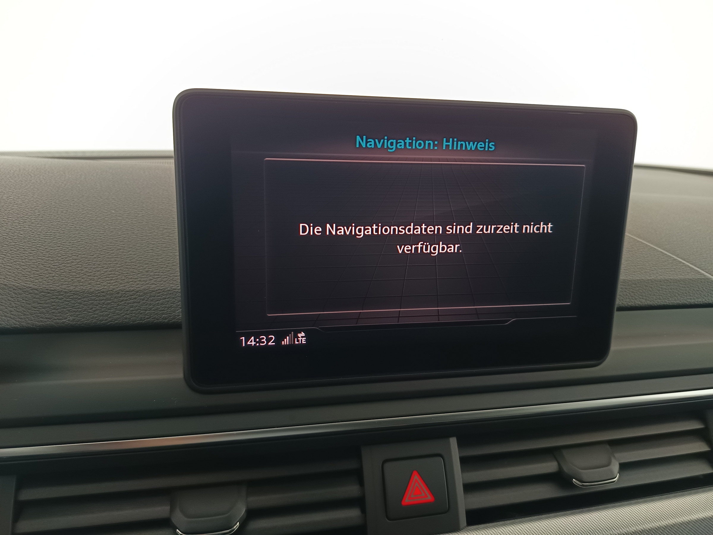 Audi A4 Avant 2.0 TDI design | Bild 19 von 30