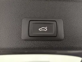 Audi A4 Avant 2.0 TDI design | Thumbnail 28 von 30