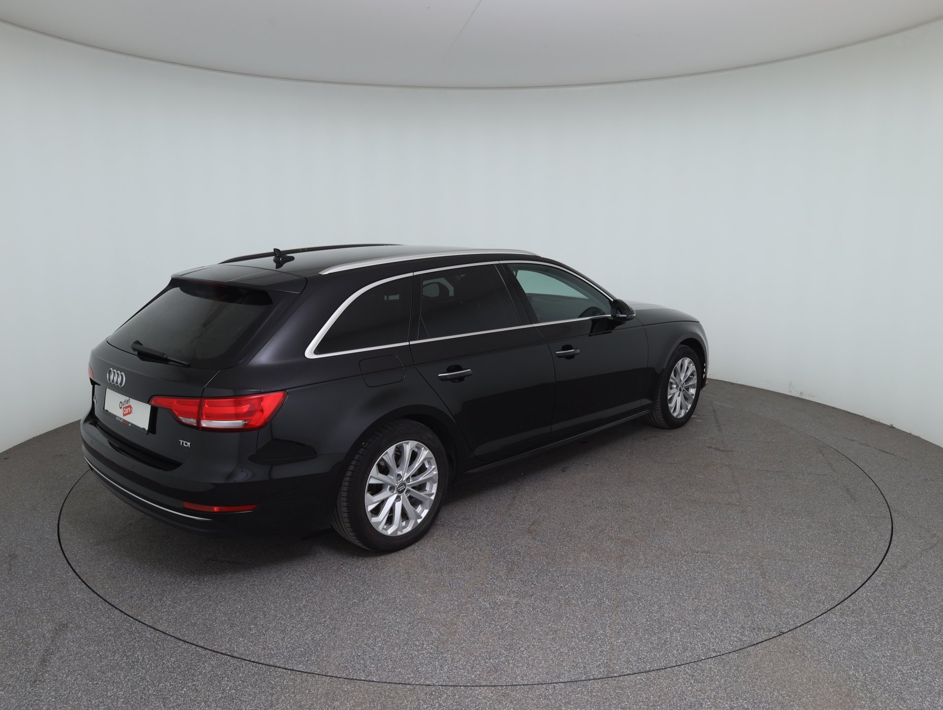 Audi A4 Avant 2.0 TDI design | Bild 5 von 30