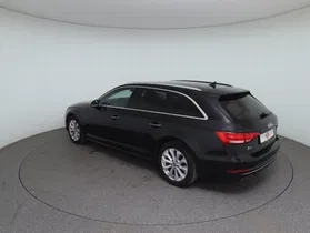 Audi A4 Avant 2.0 TDI design | Thumbnail 6 von 30