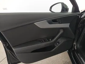 Audi A4 Avant 2.0 TDI design | Thumbnail 9 von 30