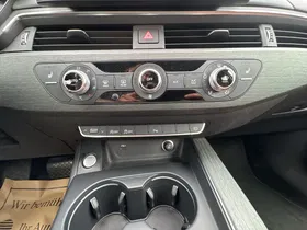 Audi A4 Avant 40 2.0 TFSI quattro S-Line | Thumbnail 16 von 23