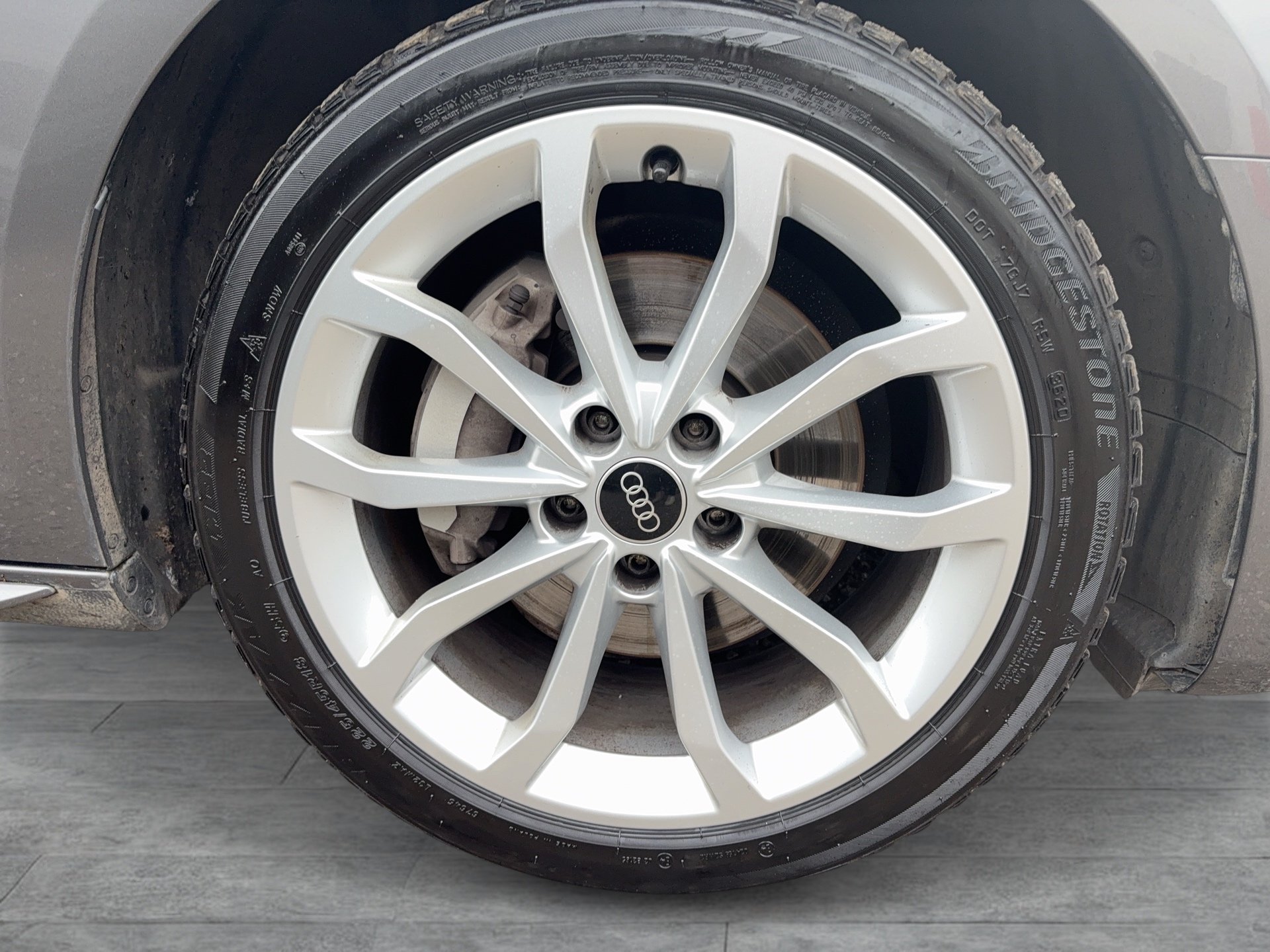 Audi A4 Avant 40 2.0 TFSI quattro S-Line | Bild 6 von 23