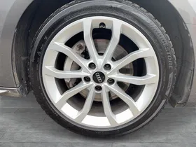 Audi A4 Avant 40 2.0 TFSI quattro S-Line | Thumbnail 6 von 23