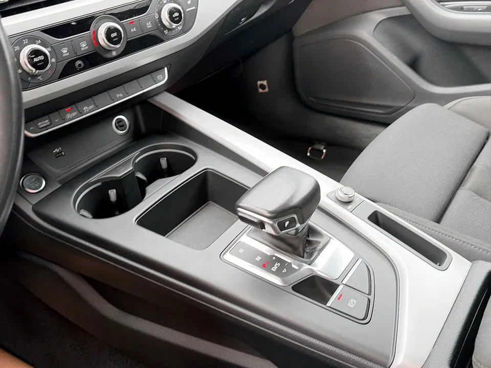 Audi A4 Avant 50 3.0 TDI quattro S-Line | Bild 17 von 21
