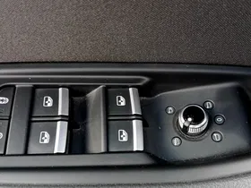 Audi A4 40 2.0 TDI quattro advanced | Thumbnail 7 von 24