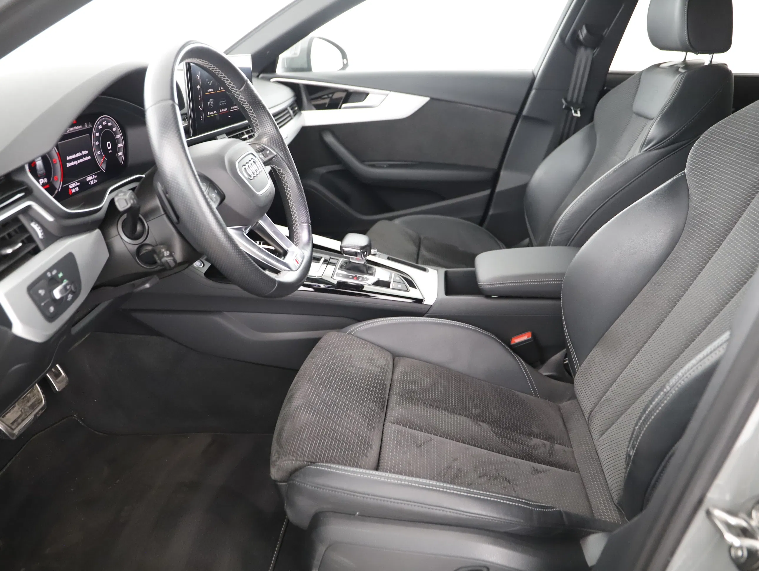 Audi A4 Avant 40 2.0 TDI quattro S-Line | Bild 5 von 24