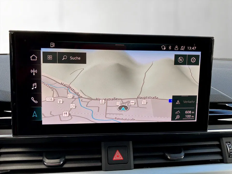 Audi A4 40 2.0 TDI quattro S-Line | Bild 18 von 26