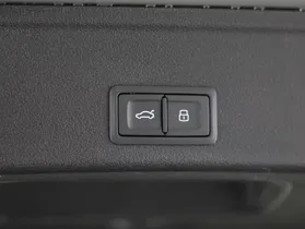 Audi A4 Avant 40 2.0 TDI quattro S-Line | Thumbnail 22 von 24