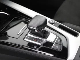 Audi A4 Avant 40 2.0 TDI quattro S-Line | Thumbnail 10 von 24