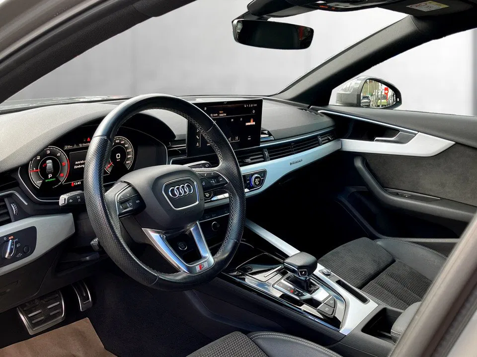 Audi A4 40 2.0 TDI quattro S-Line | Bild 12 von 26