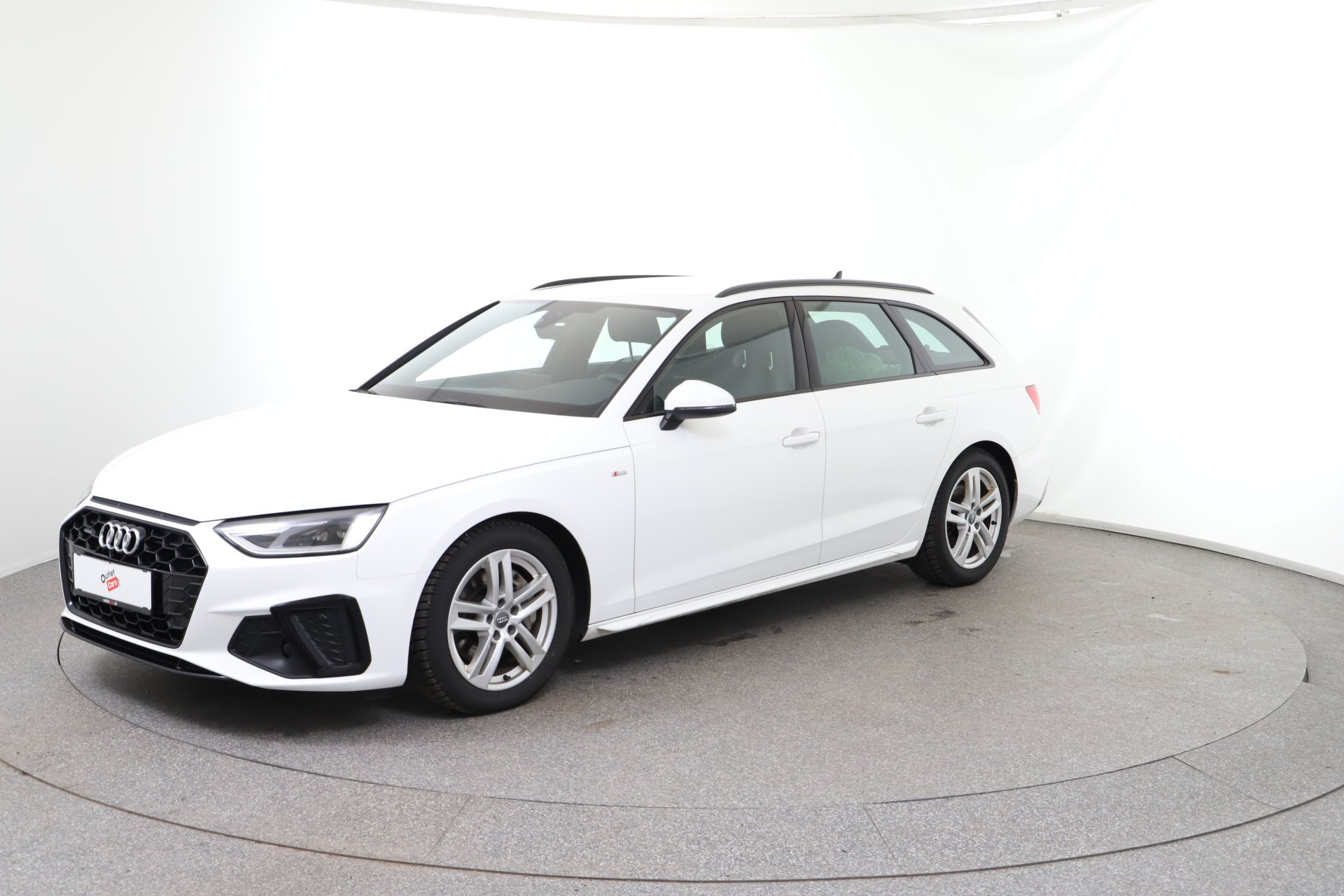Audi A4 Avant 40 2.0 TDI quattro S-Line | Bild 2 von 30