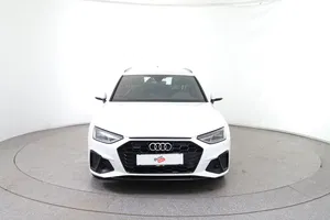 Audi A4 Avant 40 2.0 TDI quattro S-Line | Thumbnail 9 von 30