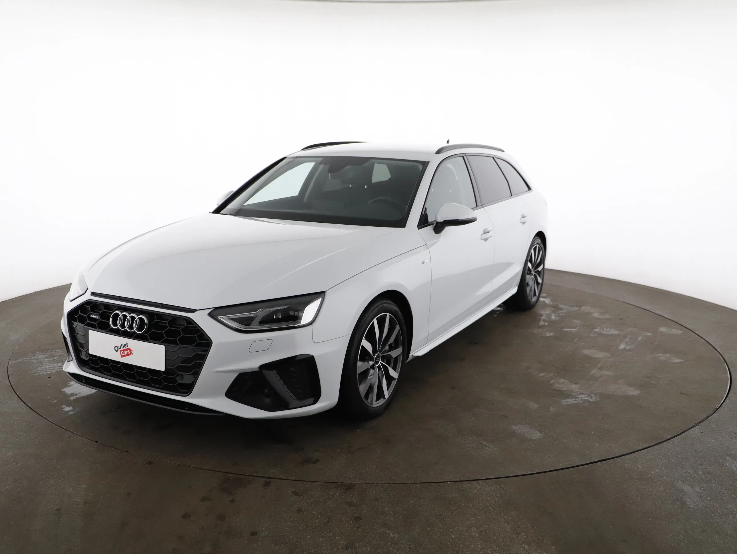 Audi A4 Avant 40 2.0 TDI quattro S-Line | Bild 22 von 25