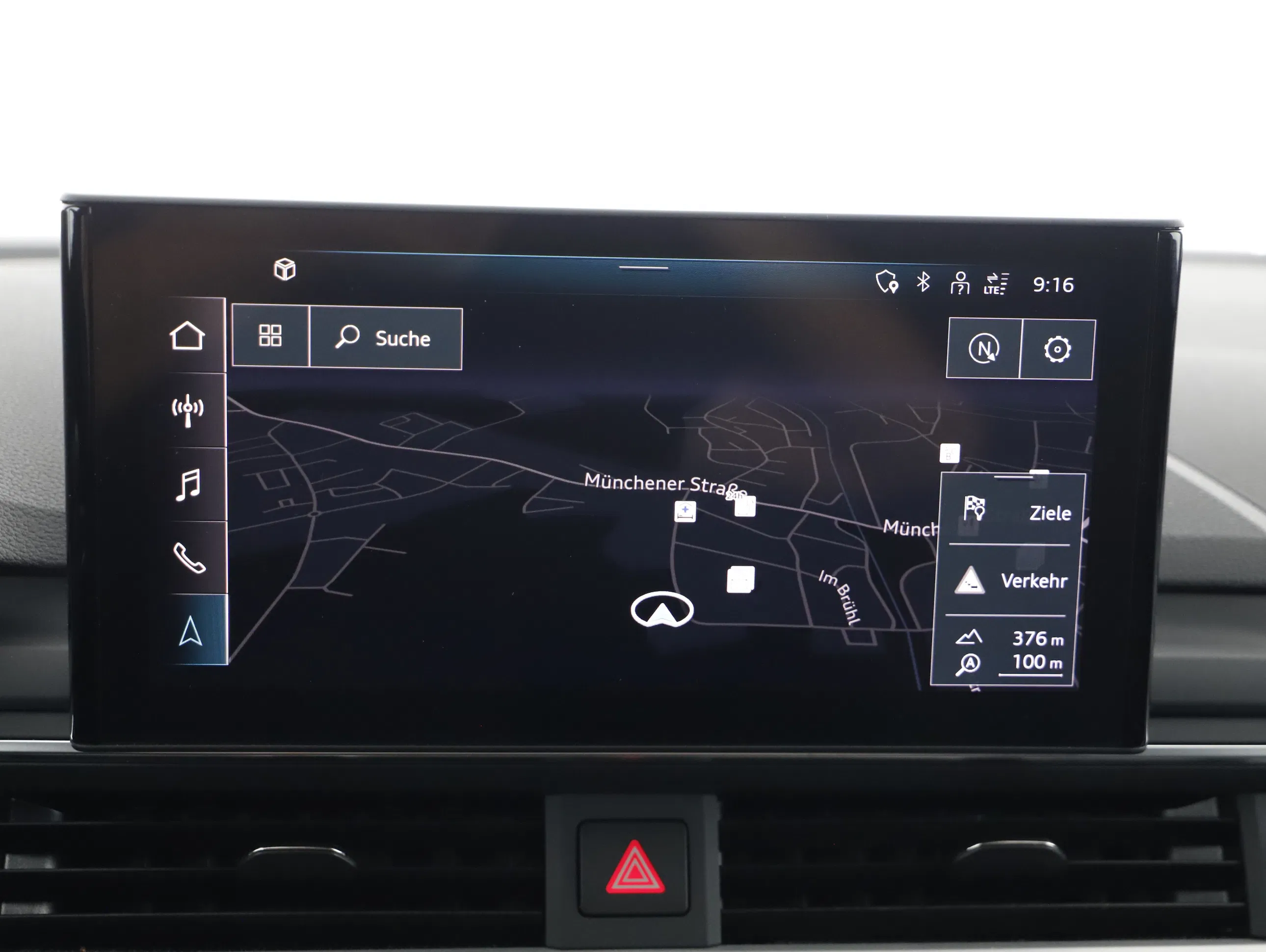 Audi A4 Avant 40 2.0 TDI quattro S-Line | Bild 8 von 25