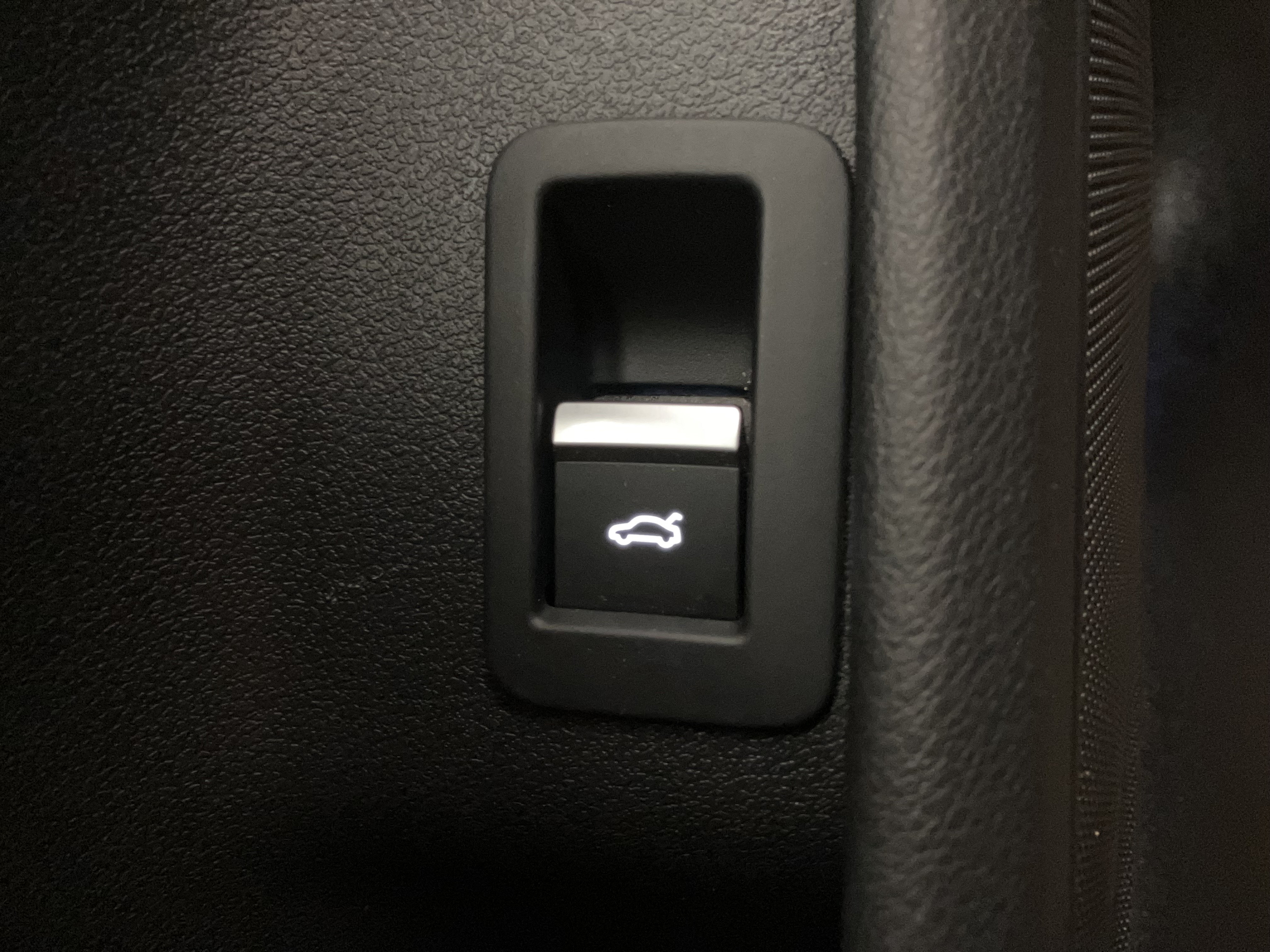 Audi A4 Avant 35 2.0 TDI advanced | Bild 11 von 31