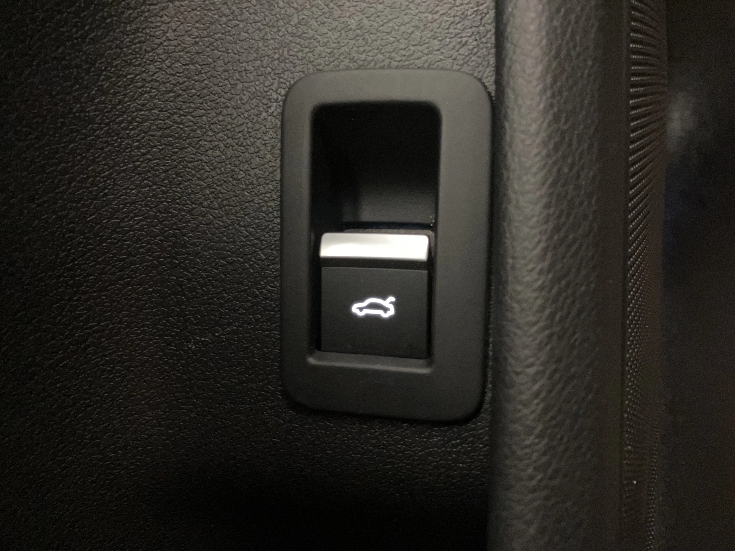 Audi A4 Avant 35 2.0 TDI advanced | Bild 11 von 31