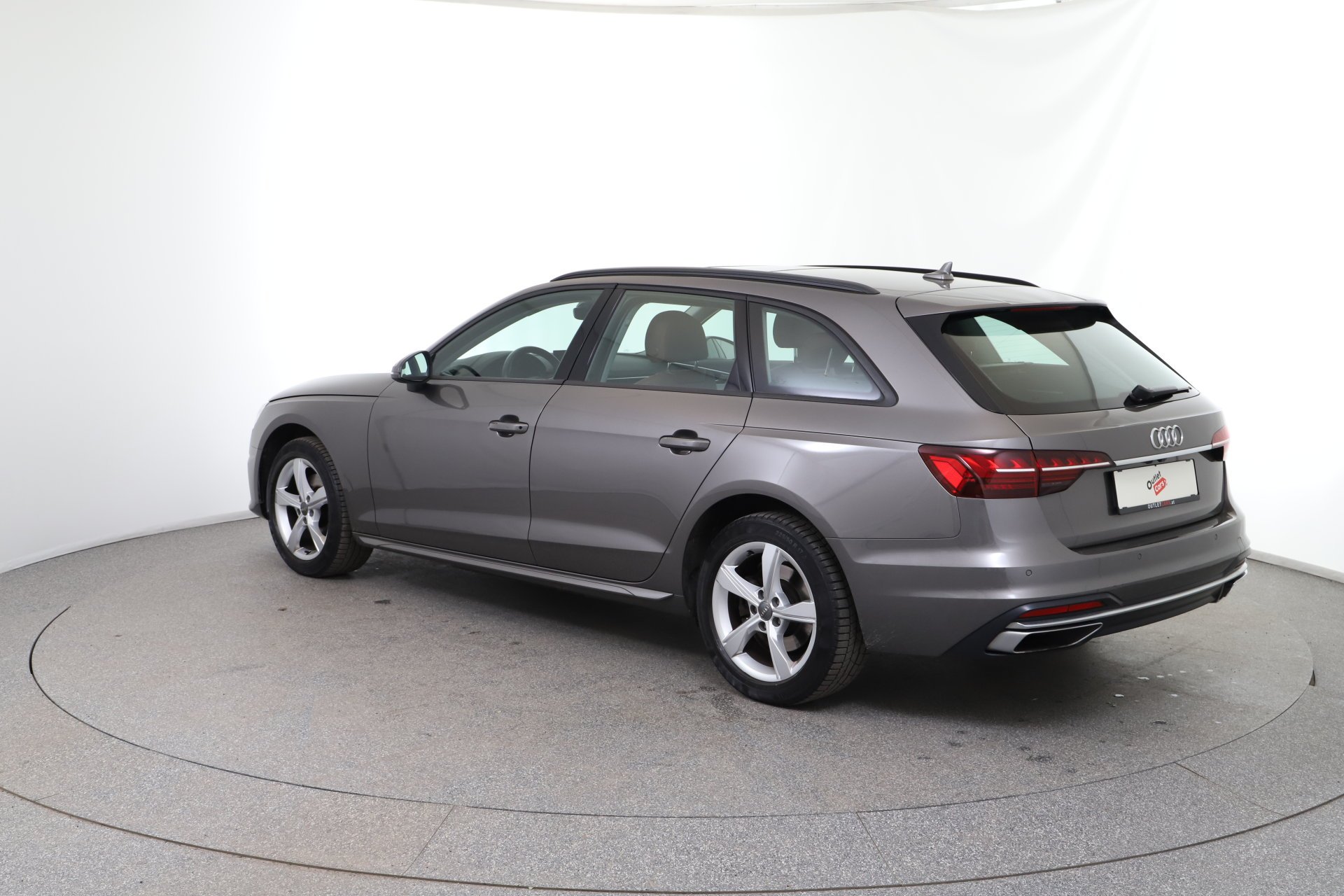 Audi A4 Avant 35 2.0 TDI advanced | Bild 8 von 31