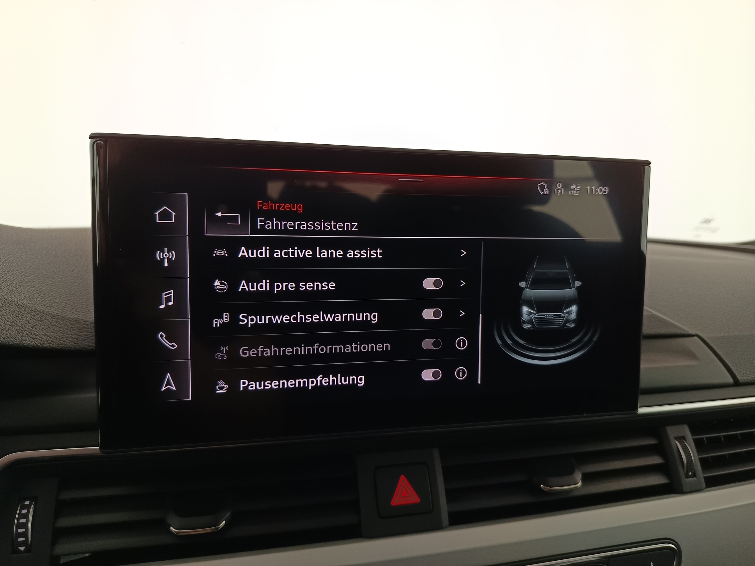 Audi A4 Avant 35 2.0 TFSI advanced | Bild 13 von 24