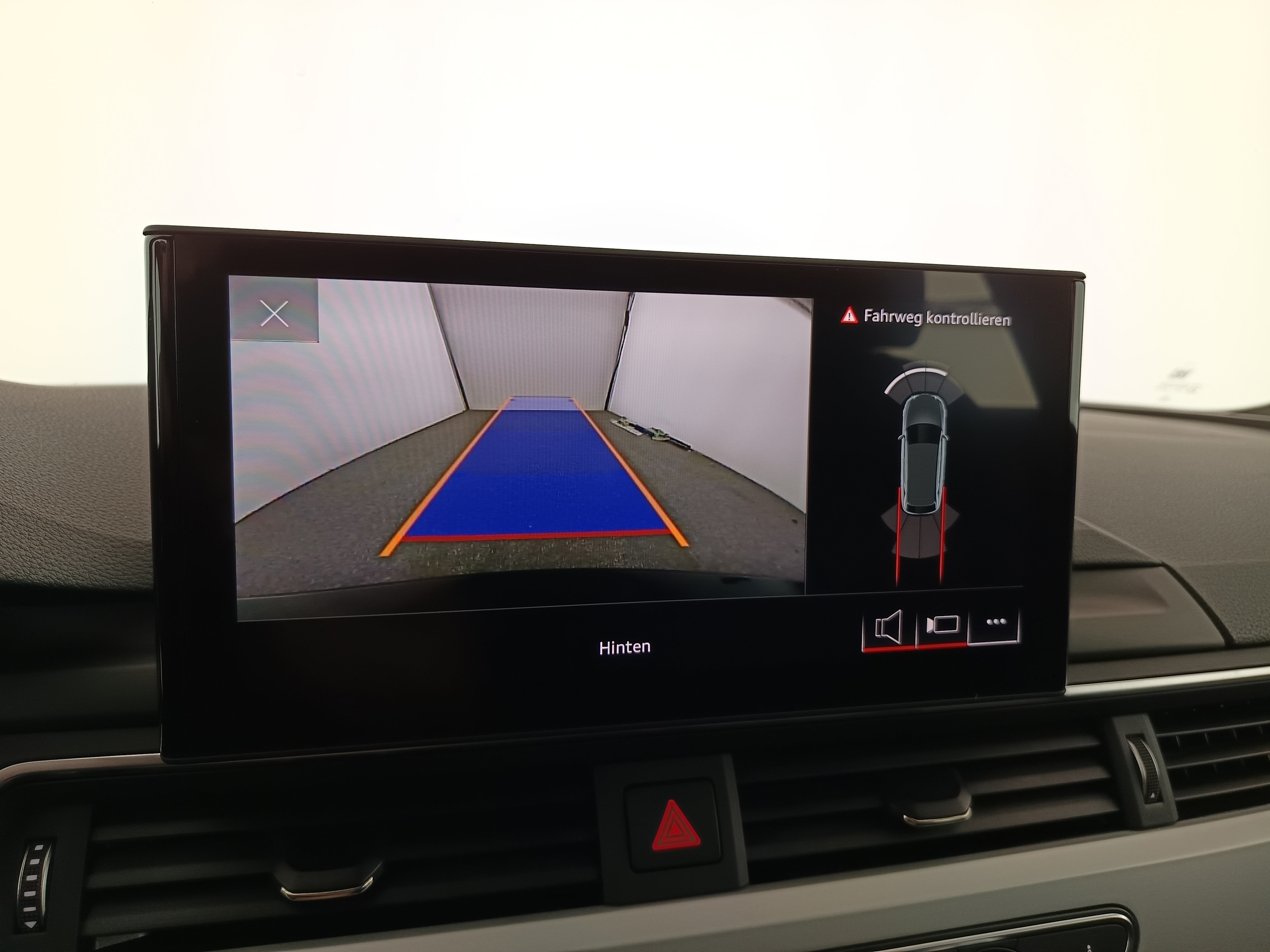 Audi A4 Avant 35 2.0 TFSI advanced | Bild 14 von 24