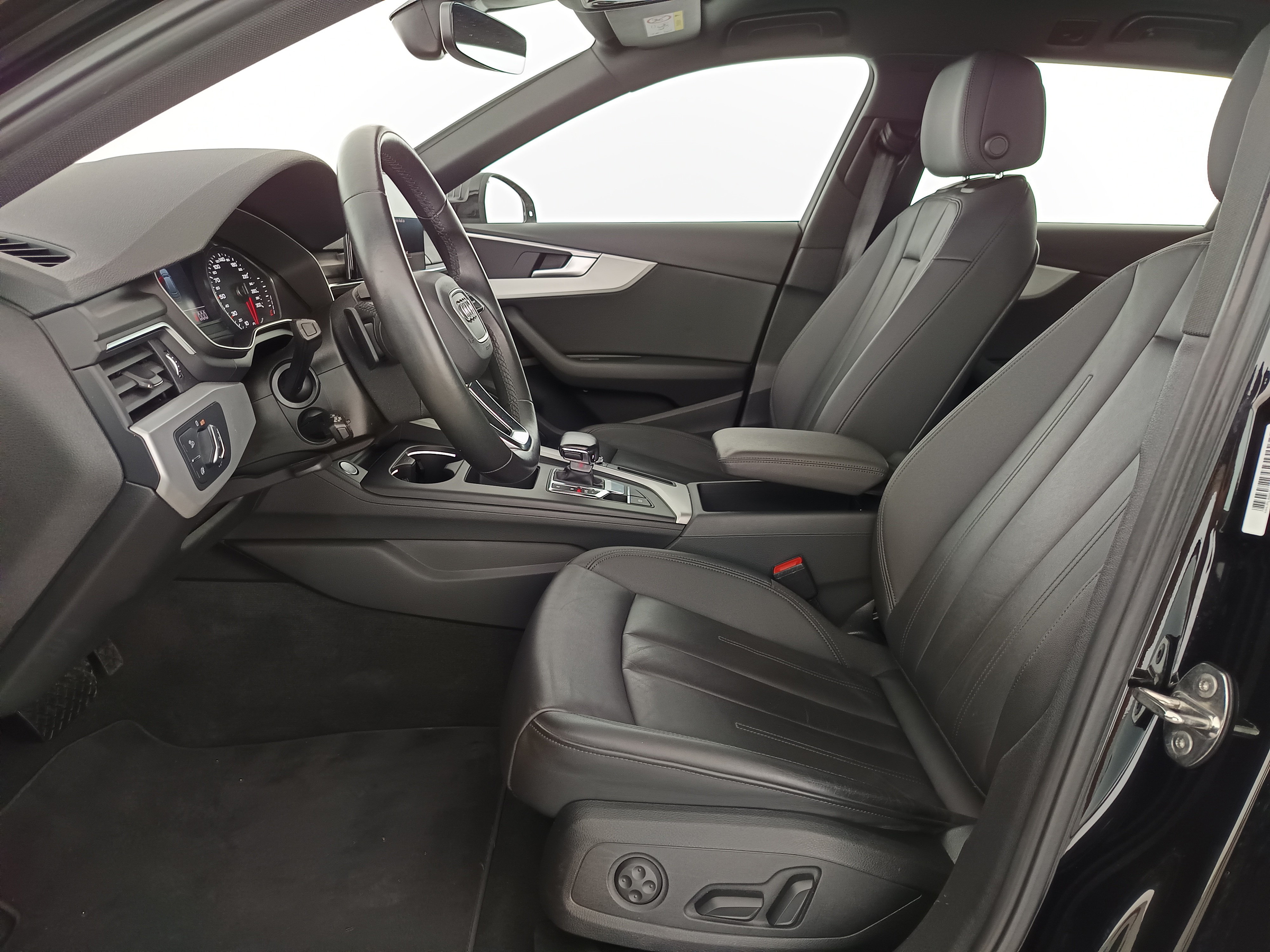 Audi A4 Avant 35 2.0 TFSI advanced | Bild 3 von 24