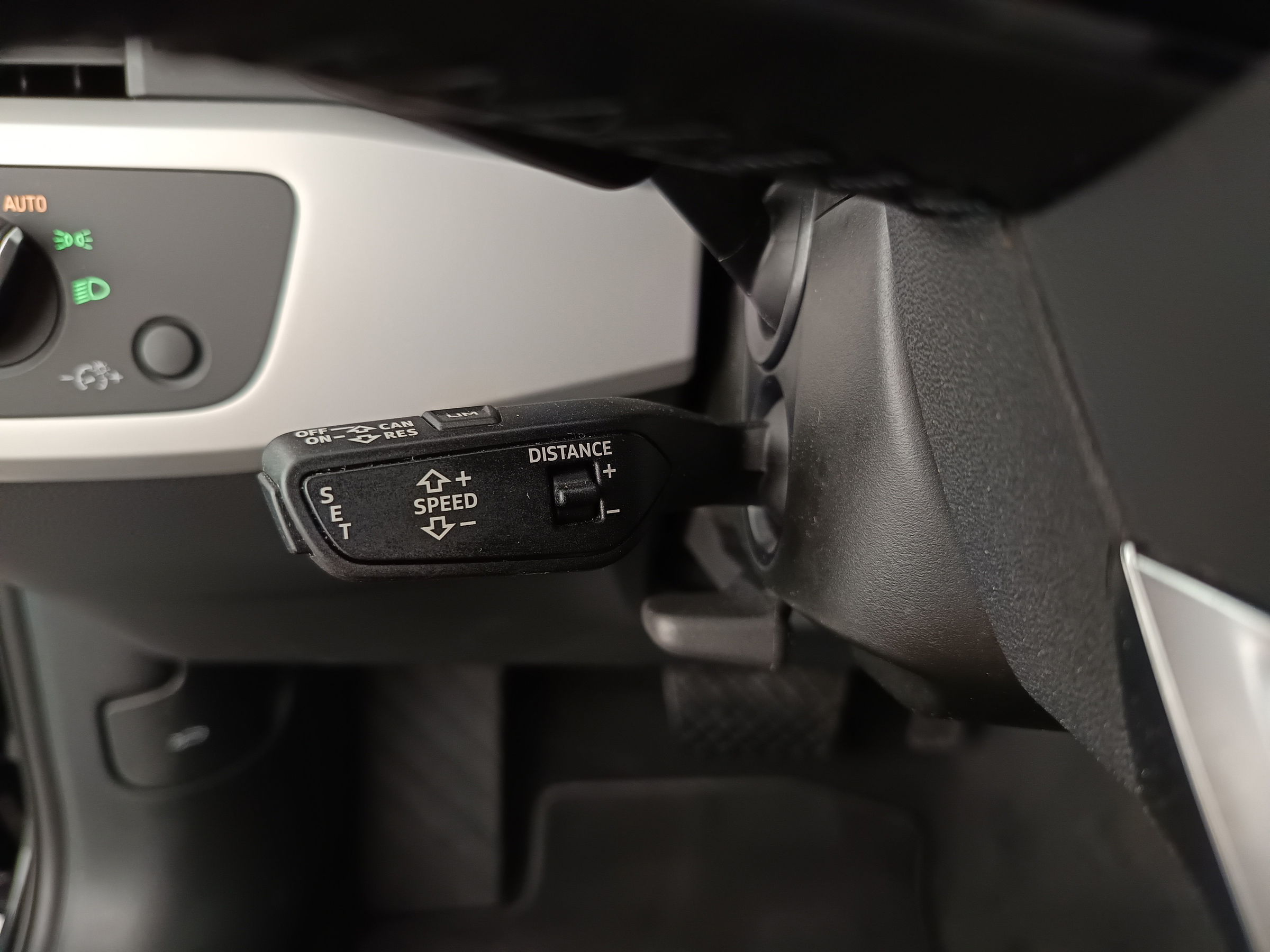 Audi A4 Avant 35 2.0 TFSI advanced | Bild 8 von 24