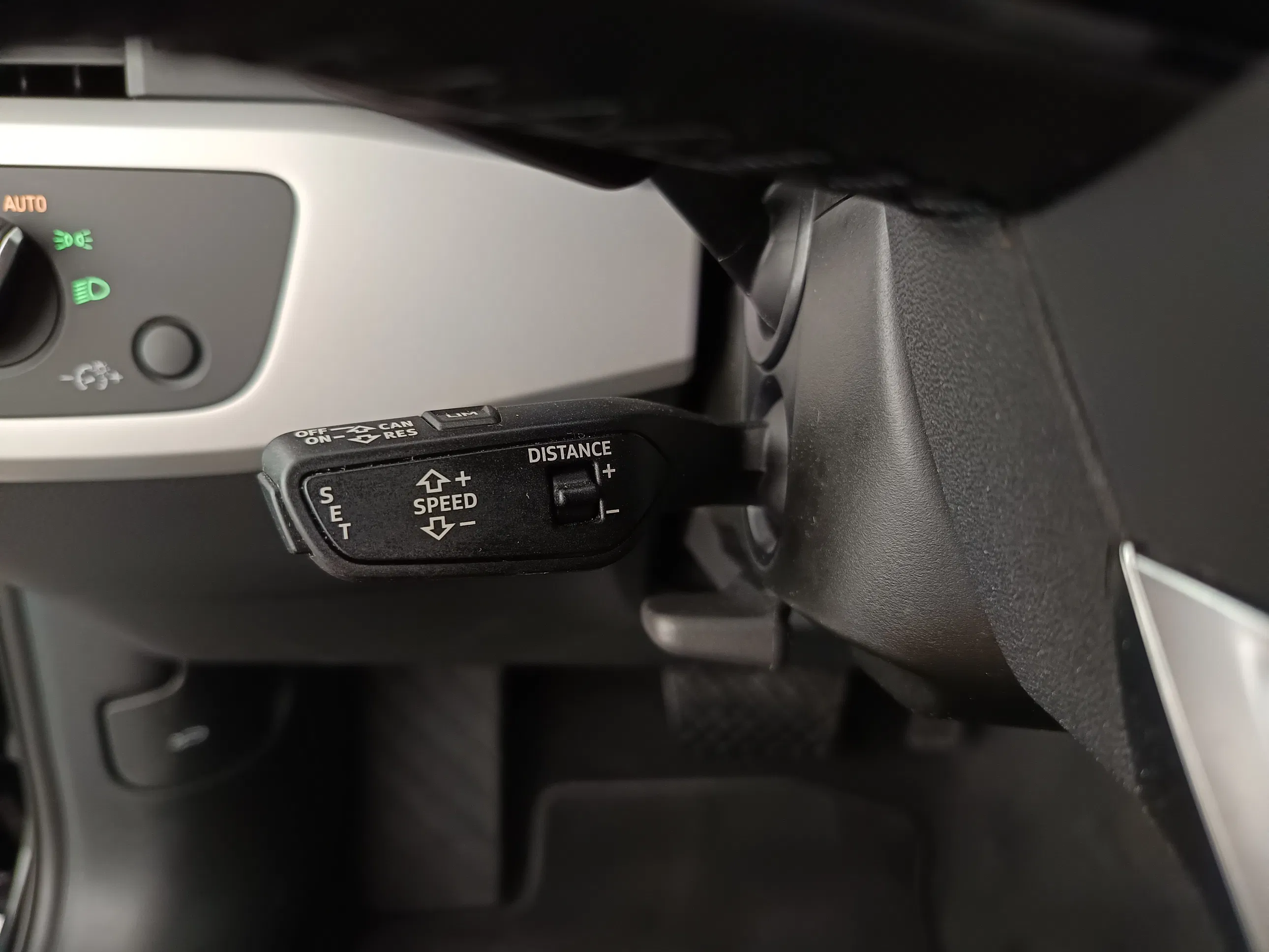 Audi A4 Avant 35 2.0 TFSI advanced | Bild 8 von 24