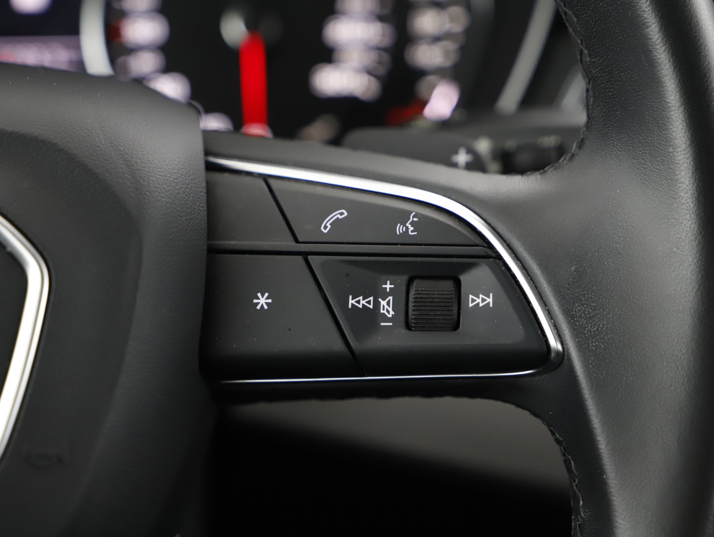 Audi A4 35 2.0 TDI | Bild 12 von 22