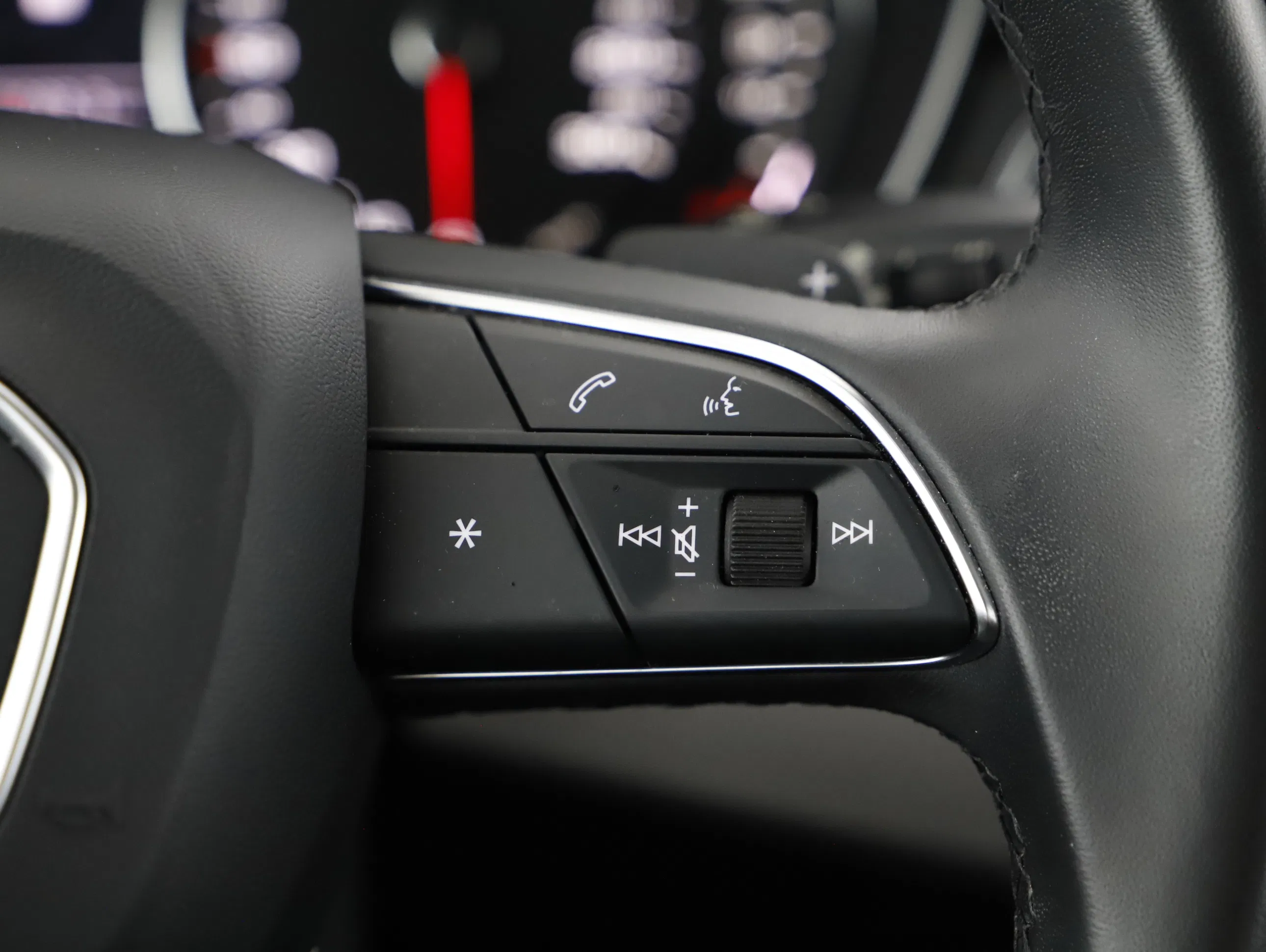 Audi A4 35 2.0 TDI | Bild 12 von 22