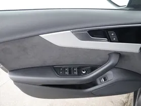 Audi A4 35 2.0 TDI | Thumbnail 15 von 22