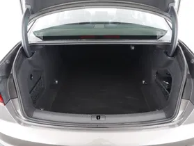 Audi A4 35 2.0 TDI | Thumbnail 17 von 22