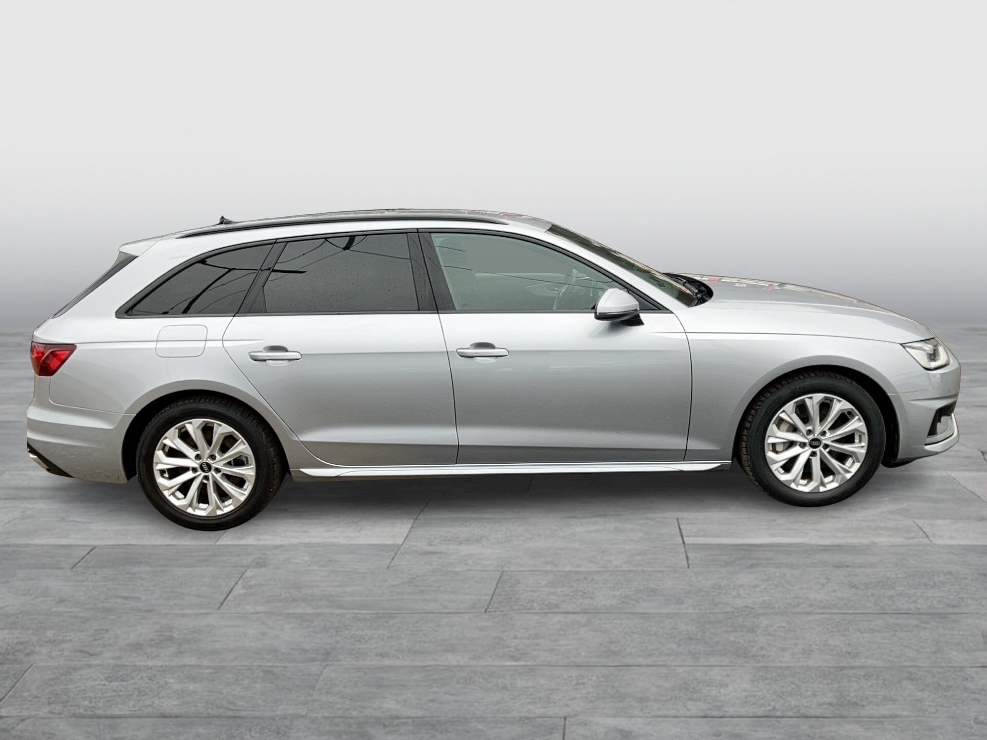 Audi A4 Avant 45 2.0 TFSI quattro advanced | Bild 5 von 30