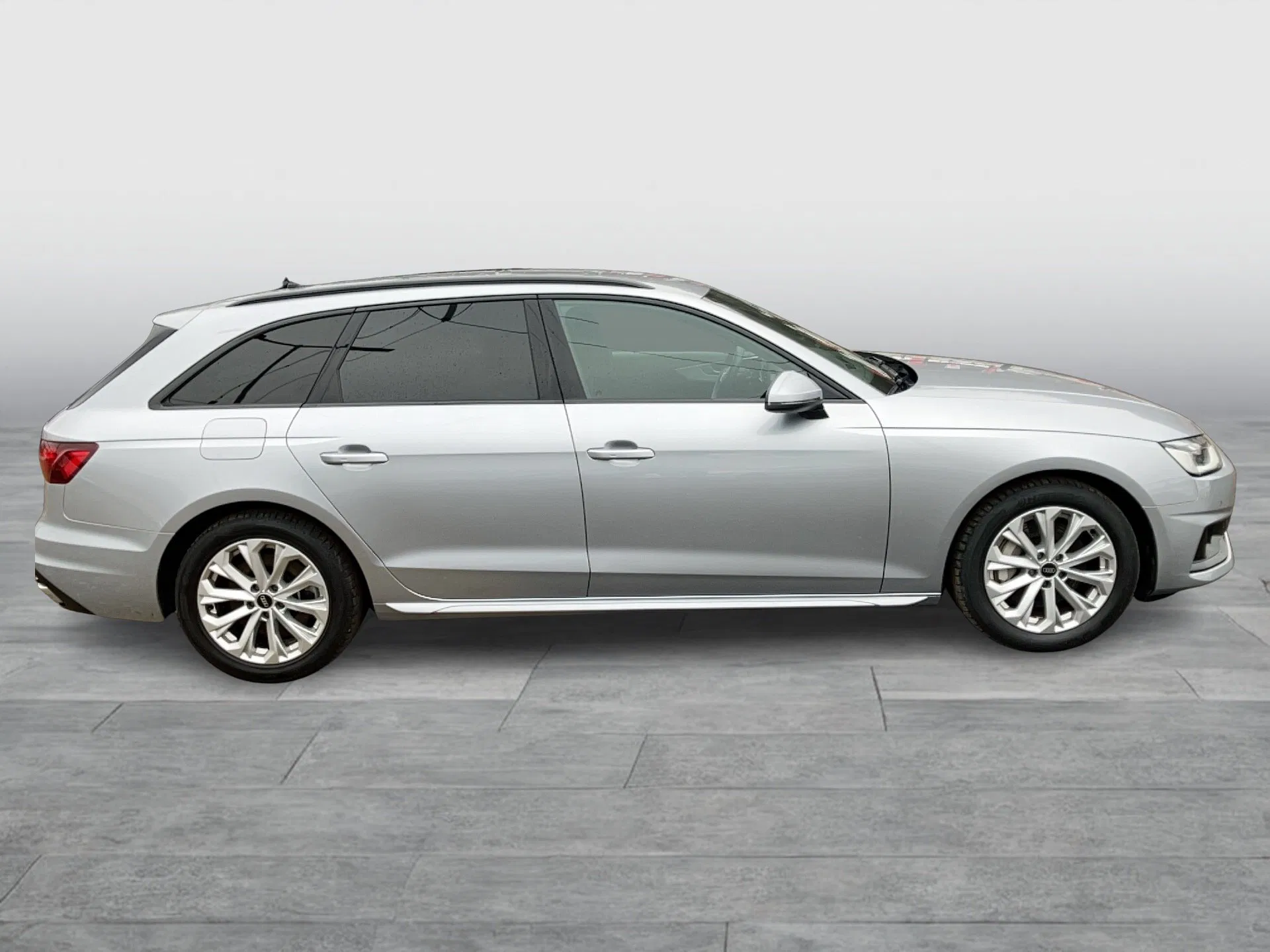 Audi A4 Avant 45 2.0 TFSI quattro advanced | Bild 5 von 30