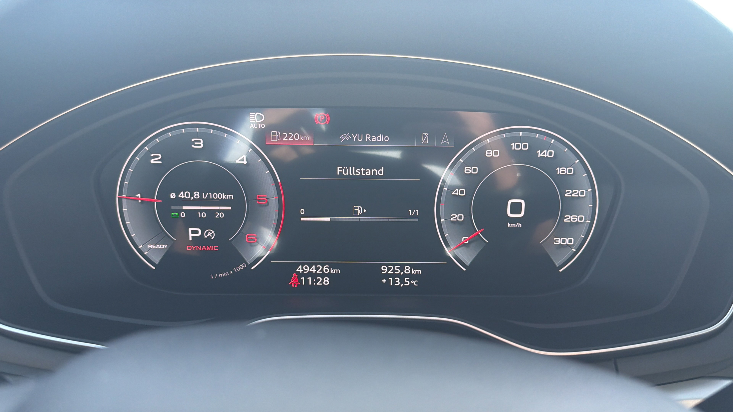 Audi A4 Avant 40 2.0 TDI quattro advanced | Bild 11 von 19