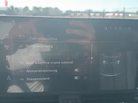 Audi A4 Avant 40 2.0 TDI quattro advanced | Thumbnail 15 von 19