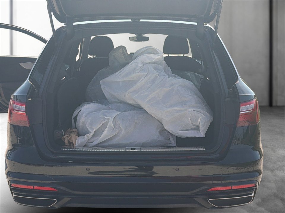 Audi A4 Avant 40 2.0 TDI quattro advanced | Bild 18 von 19
