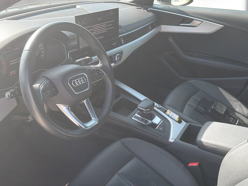 Audi A4 Avant 40 2.0 TDI quattro advanced | Bild 8 von 19