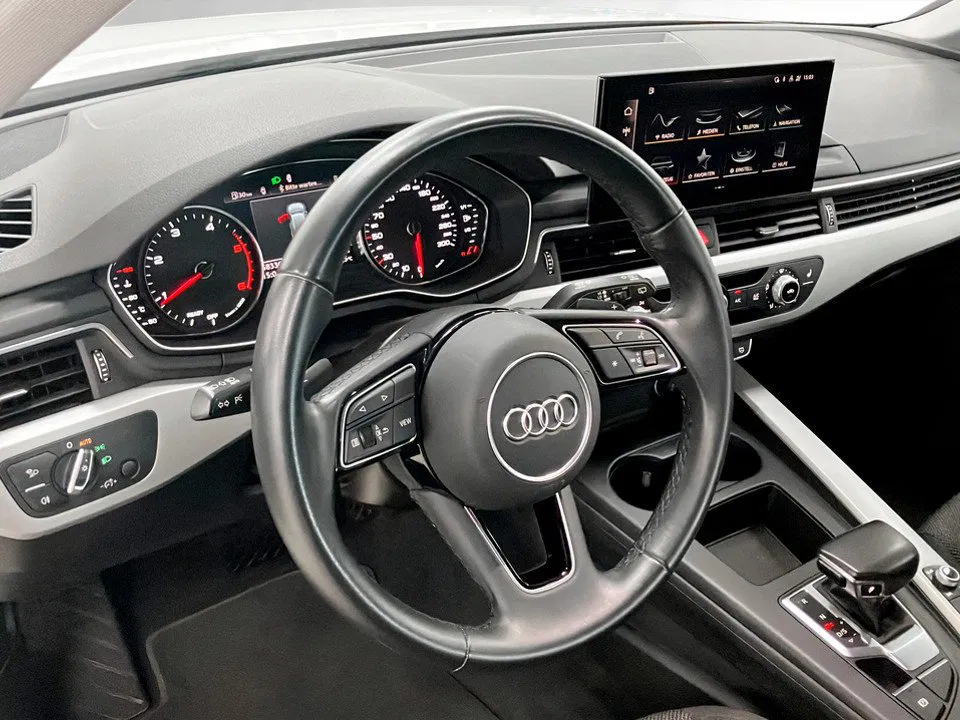 Audi A4 Avant 30 2.0 TDI advanced | Bild 12 von 24