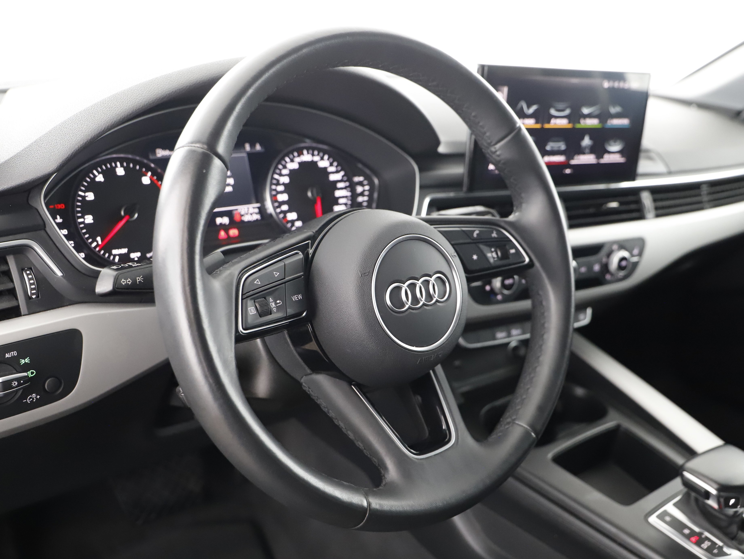 Audi A4 Avant 35 2.0 TFSI advanced | Bild 4 von 23