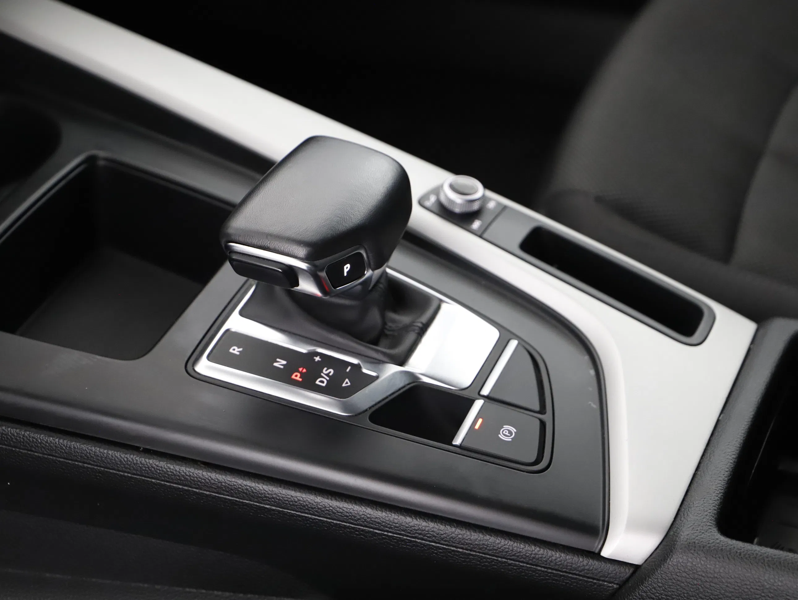 Audi A4 Avant 35 2.0 TFSI advanced | Bild 5 von 23