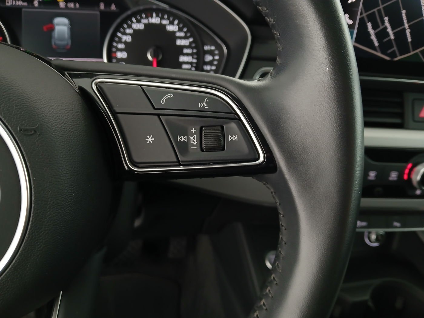 Audi A4 Avant 30 2.0 TDI advanced | Bild 15 von 24