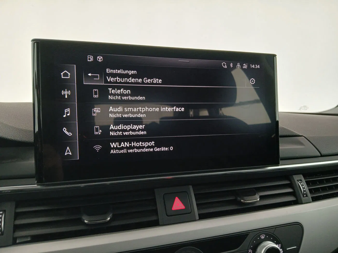 Audi A4 Avant 30 2.0 TDI advanced | Bild 23 von 24