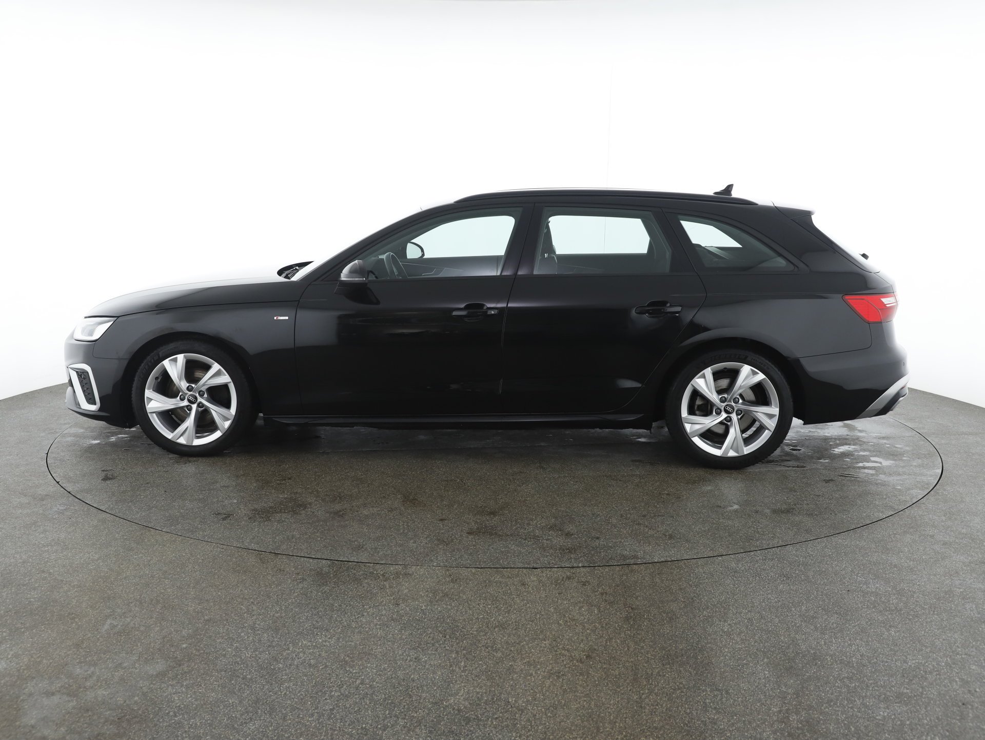 Audi A4 Avant 35 2.0 TDI S-Line | Bild 8 von 28