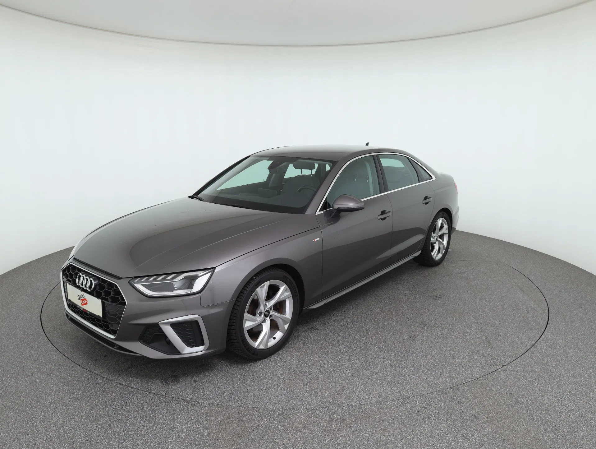 Audi A4 30 2.0 TDI S-Line | Bild 2 von 31