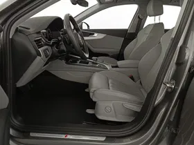 Audi A4 30 2.0 TDI S-Line | Thumbnail 14 von 31