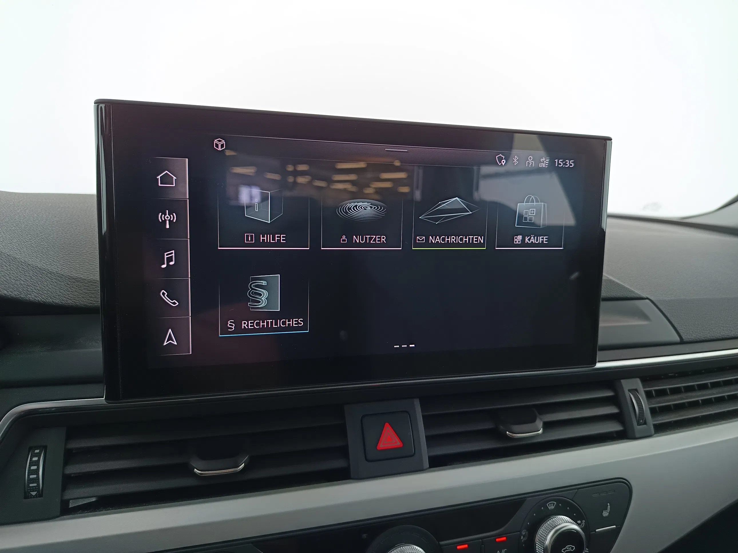 Audi A4 30 2.0 TDI S-Line | Bild 23 von 31