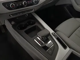 Audi A4 30 2.0 TDI S-Line | Thumbnail 29 von 31