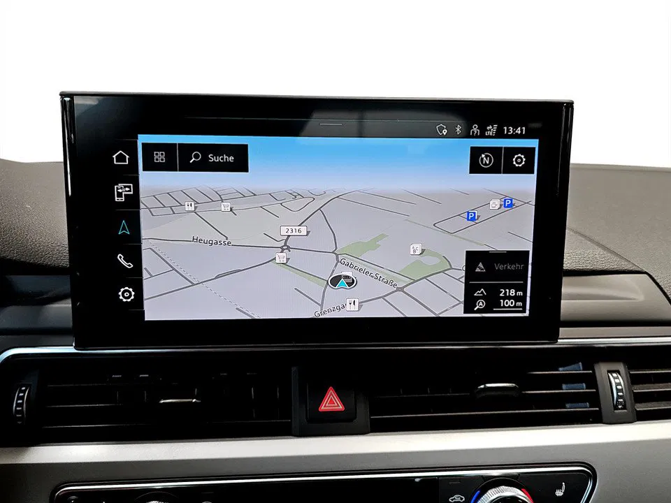 Audi A4 Avant 30 TDI AUT advanced | Bild 16 von 21